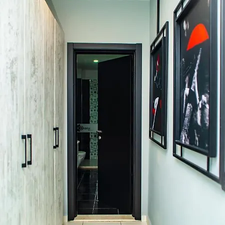 Diamma Golem (Tirana)